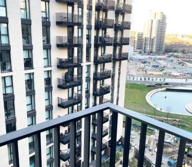 Wembley Park Apartment | Ideal Flat Close to Wembley Stadium for Family Stays