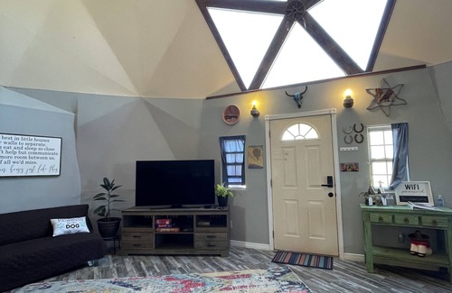 Chaparral House | Ideal Retreat for Exploring White Sands National Park!