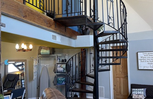 Chaparral House | Ideal Retreat for Exploring White Sands National Park!