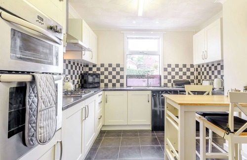 Loddon Cottage | Explore Norfolk and Suffolk from Our Pet-Friendly Hotel