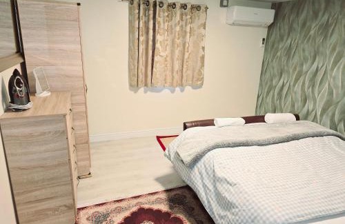 Seisdon Apartment | Ideal Hotel for Discovering Birmingham and Family Fun