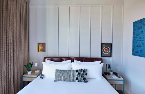 East Nashville Hotel | Perfect for Exploring East Nashville's Lively Eateries, Galleries and Music!
