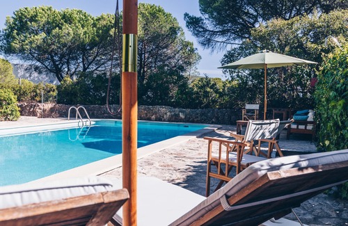 Aldeia de Irmaos Villa | Family-Friendly Retreat Near Lisbon with Pool and Ocean Views
