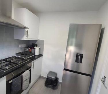 West Thurrock House | Ideal Family Getaway with Child-Friendly Amenities