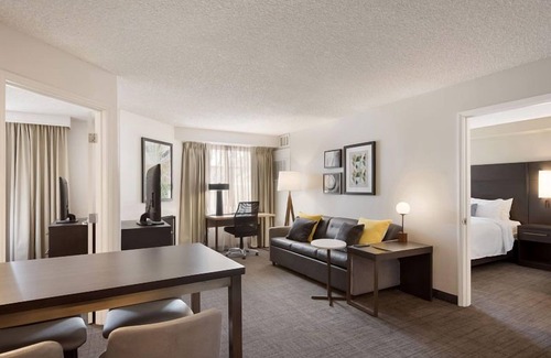 Reno/Tahoe Airport Resort | Ideal Meeting Spot with 3 Modern Units Near Airport