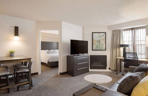 Reno/Tahoe Airport Resort | Ideal Meeting Spot with 3 Modern Units Near Airport