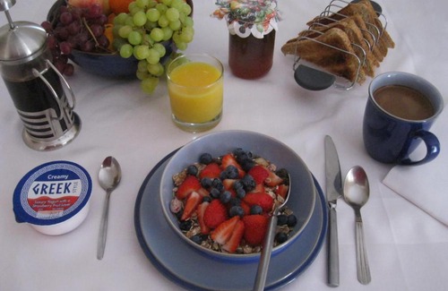 Petersfield Bed & Breakfast | Delightful Petersfield B&B with Kitchen Amenities
