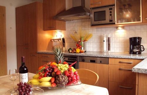 Helfenstein Ski Chalet | Idyllic Chalet Retreat - Guest Rated 9.8 with Family-Friendly Amenities
