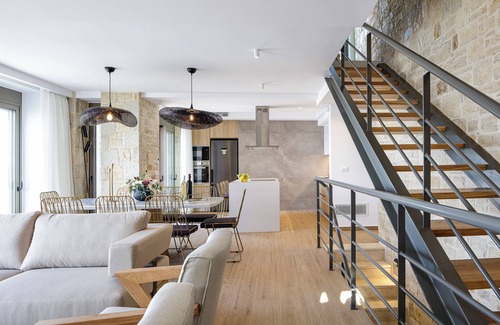 Atsipópoulon Villa | Elevated Villa Escape with Heated Pool and Sea Views