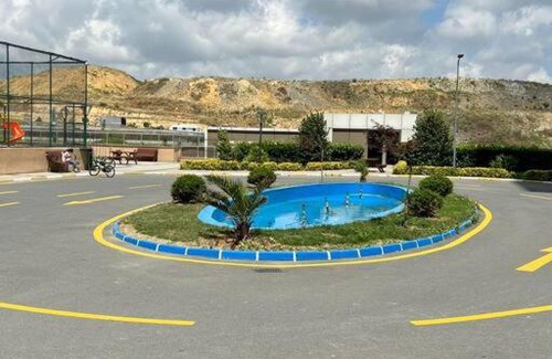 Basaksehir Apartment | Family-Friendly Retreat in Başakşehir with Top Ratings