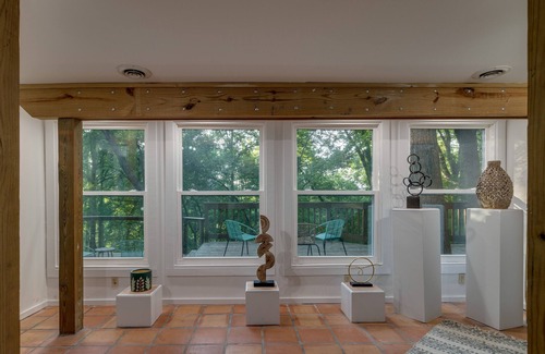 Knoxville House | Idyllic Getaway with Family-Friendly Amenities & Breakfast