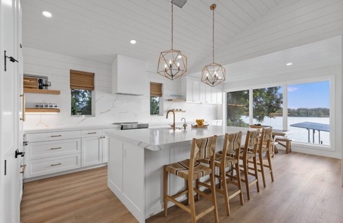 Marble Falls House | Idyllic Lakehouse Retreat with New Pool & Hot Tub