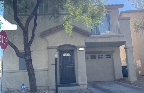 Enterprise House | Ideal Las Vegas Retreat: 2 Bedrooms with Great Amenities