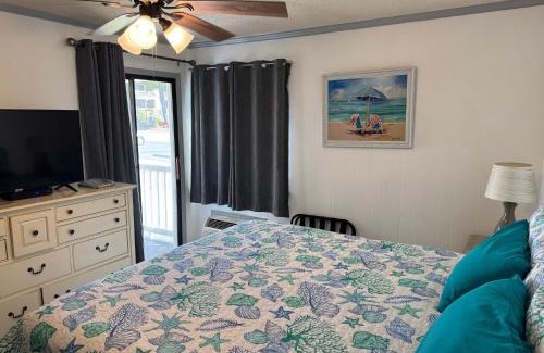 Myrtle Beach Apartment | Beachfront Gem with Pool and 9.8/10 Guest Ratings!
