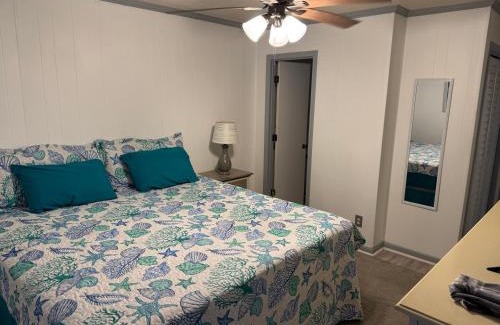 Myrtle Beach Apartment | Beachfront Gem with Pool and 9.8/10 Guest Ratings!