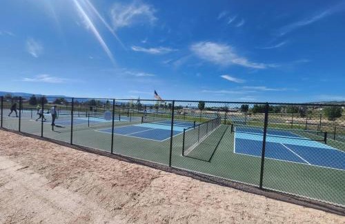 Garden City House | Ideal Bear Lake Location with Family and Pet-Friendly Amenities