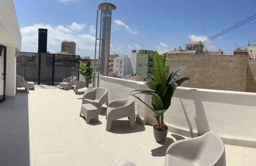 Alicante Apartment | Modern Studio with Pool and Ocean View in Alicante