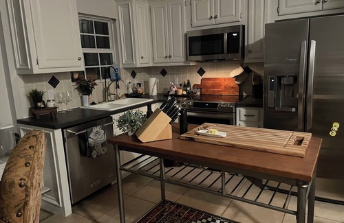 Norman House | Perfect Norman getaway located 10 minutes from stadium and OKC