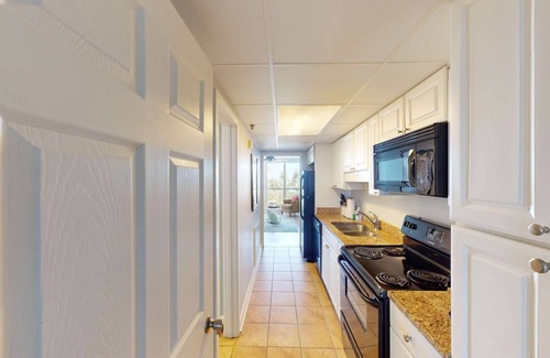 North Litchfield Beach Apartment | Perfect Oceanfront Retreat | Outdoor Pool. Oceanfront King Suite
