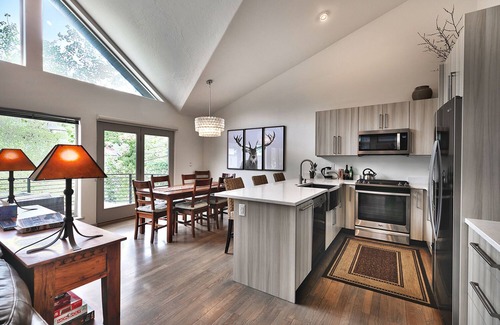 Deer Valley House | Prime Old Town/Deer Valley Location with Spa & Hot Tub
