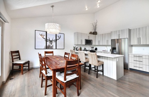 Deer Valley House | Prime Old Town/Deer Valley Location with Spa & Hot Tub
