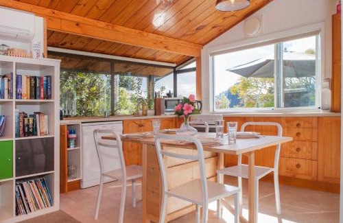 Pauanui House | Delightful Stay at Perfect on Pleasant - Pauanui Holiday Home