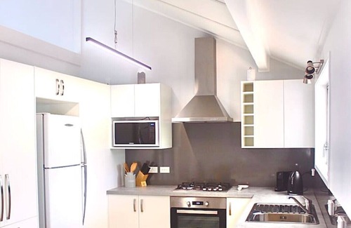 Tauranga House | Unmatched Experience at Perfect On The Park! Ocean Views