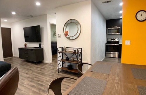 Racquet Club West Condo | Ideal Palm Springs Retreat with Pool and Spa Amenities