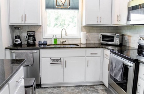 Greenville House | Ideal Private Retreat Near ECU with Family-Friendly Amenities