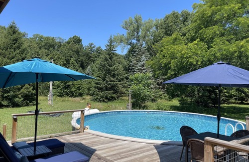 Three Oaks House | Ideal Getaway with Private Heated Pool and Ocean View