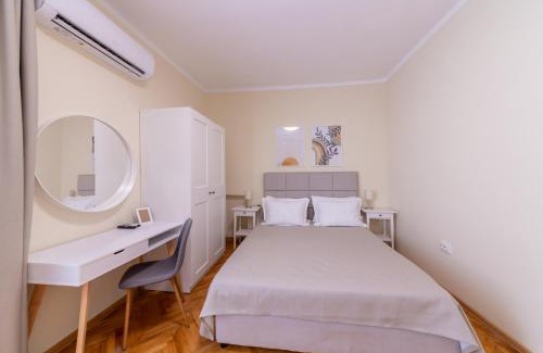 Varna City Centre Apartment | Ideal Family Retreat at Perfect Spot Apartment