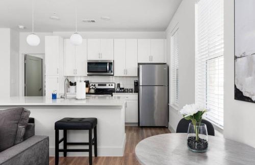 Pflugerville Apartment | Perfect Spot Cozy Stay Coffee Shop Bar Onsite