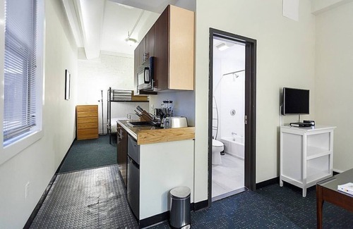 Downtown Boston Apartment | Ideal Studio Near the Park with Family-Friendly Amenities