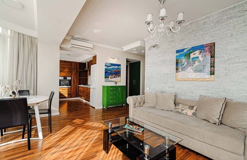 Chisinau Apartment | PERFECT VIEW of THE CITY CENTER