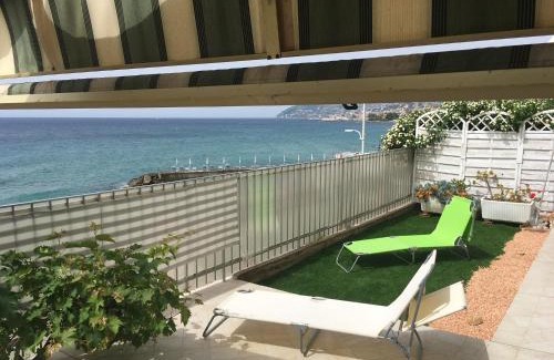 Sanremo Apartment | Oceanfront Getaway: Perfect Wave with 10/10 Guest Rating