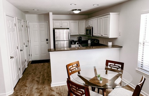 Pawleys Island Condo | Ideal Condo with Pool & Spa, Steps from the Beach