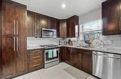 Boynton Beach House | Oceanfront Perfection: Guest Rated 10/10 with Pool & Spa