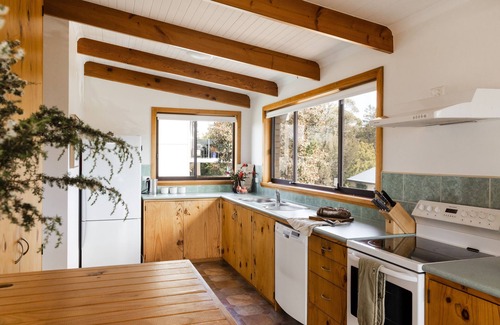 Coles Bay House | Perfectly positioned!