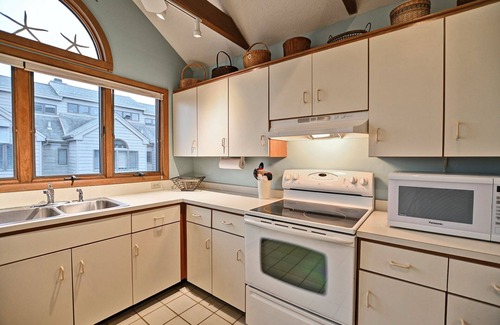 Fenwick Island House | Ideal 3-Bed Townhouse Close to Fenwick Island Beach