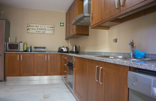 Quarteira Villa | Ideal 4-Bed Villa at a Premier Spa & Golf Resort, Vilamoura