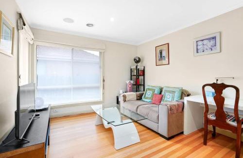 Ringwood House | Perfectly Located Townhouse in heart of Ringwood