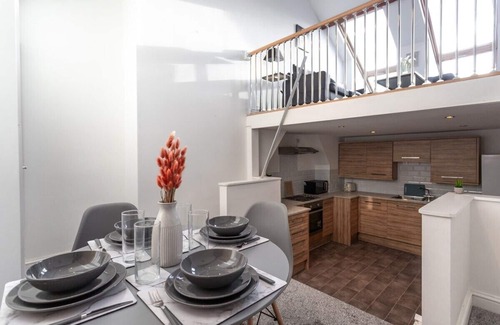 Plasnewydd Apartment | Convenient Long Stay Options for Contractors and Families