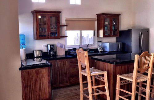 Cerritos Villa | Relaxing Poolside Villa Steps from the Beach, Rated 9.8