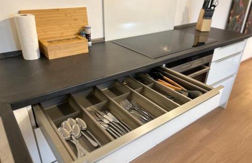 Kranzberg Apartment | Perfekt für 2! Küche Netflix BBQ Flughafen München