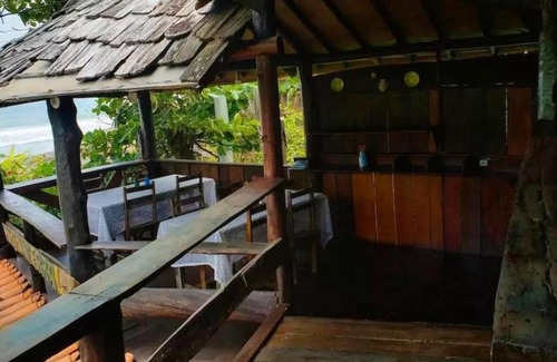 Itacare Hotel | Ocean View Retreat: Family-Friendly with Hot Tub & Breakfast
