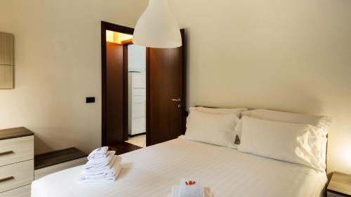 Monza Apartment | Pergolesi24