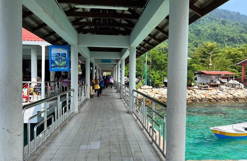 Kampung Pasir Hantu Hotel | Discover Perhentian Suria: Ocean View Family Retreat