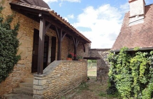 Cubjac House | Charming Perigord House with Kitchen & Pet-Friendly Amenities