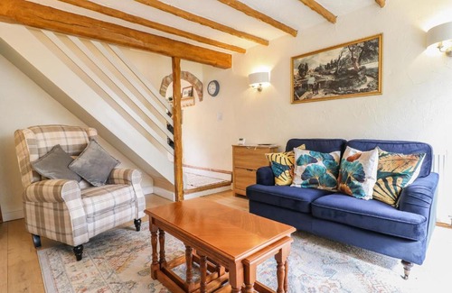 Barrow Upon Soar House | Pet-Friendly Periwinkle Cottage: 4-Star Comfort Awaits