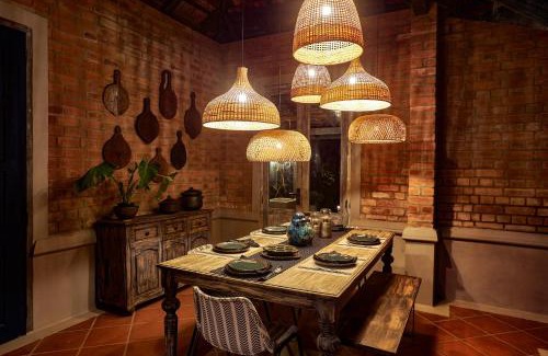 Devikolam Villa | Discover Periyar River Lodge: Family-Friendly with Pool